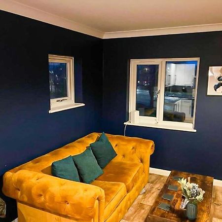 Stylish & Modern Apartment - Southend Stays エクステリア 写真